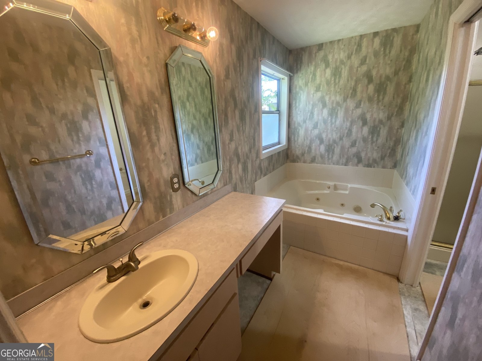 388 Pine Lake Drive West Point - Photo 29