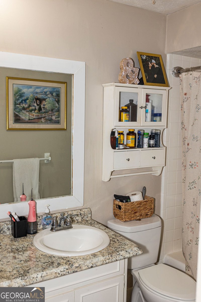 500 Camelot Drive Lagrange - Photo 17