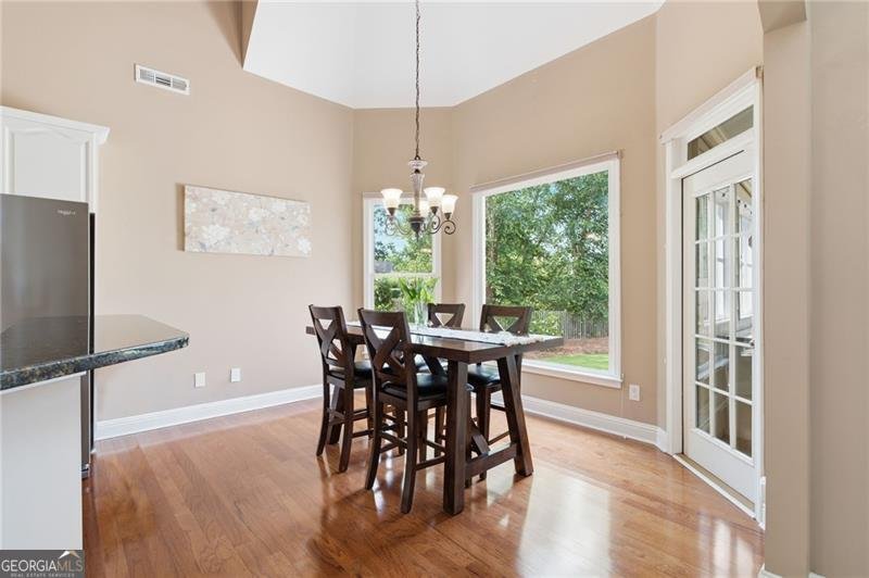 6915 Lancaster Circle Cumming - Photo 14