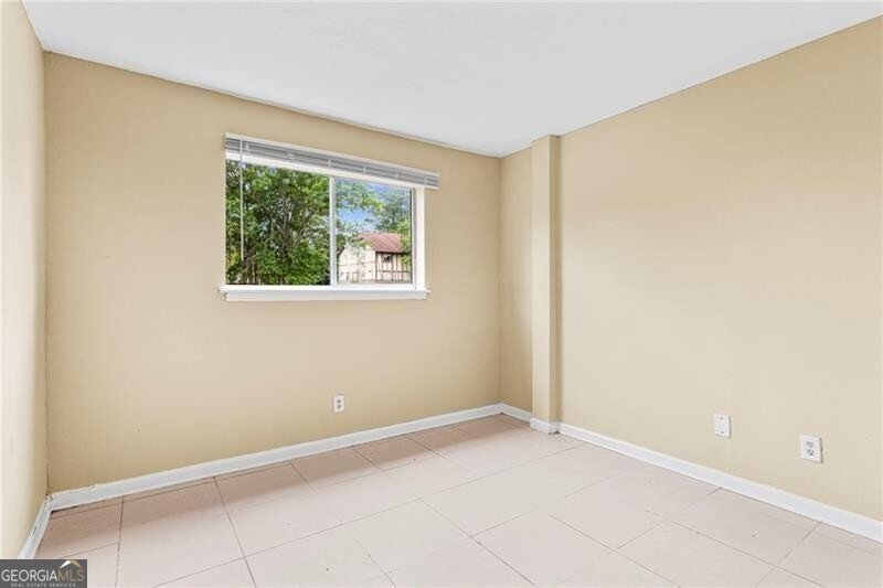 115 Camelot Drive Atlanta - Photo 9