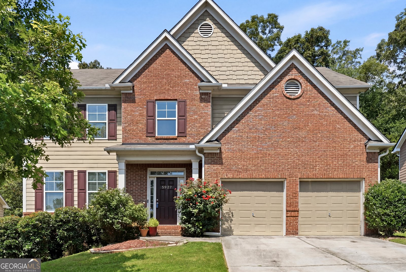 5927 Hendrix Lane Mableton - main photo