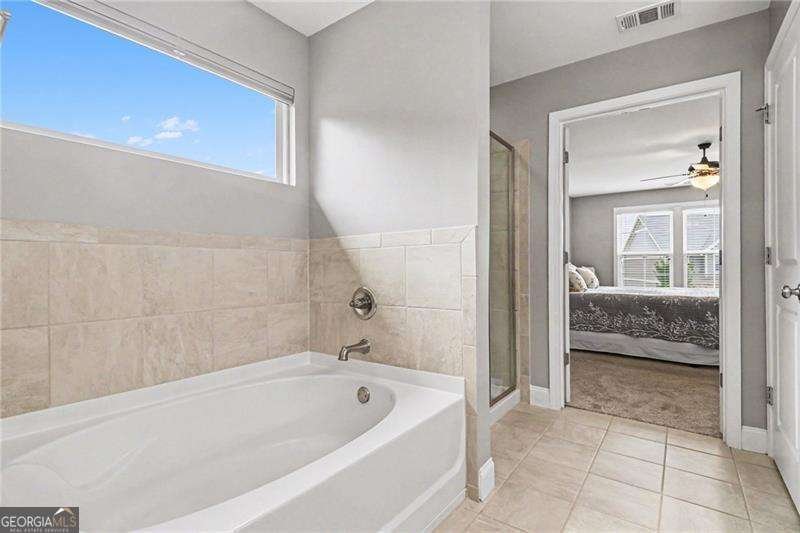 1935 Bromwick Court Cumming - Photo 17
