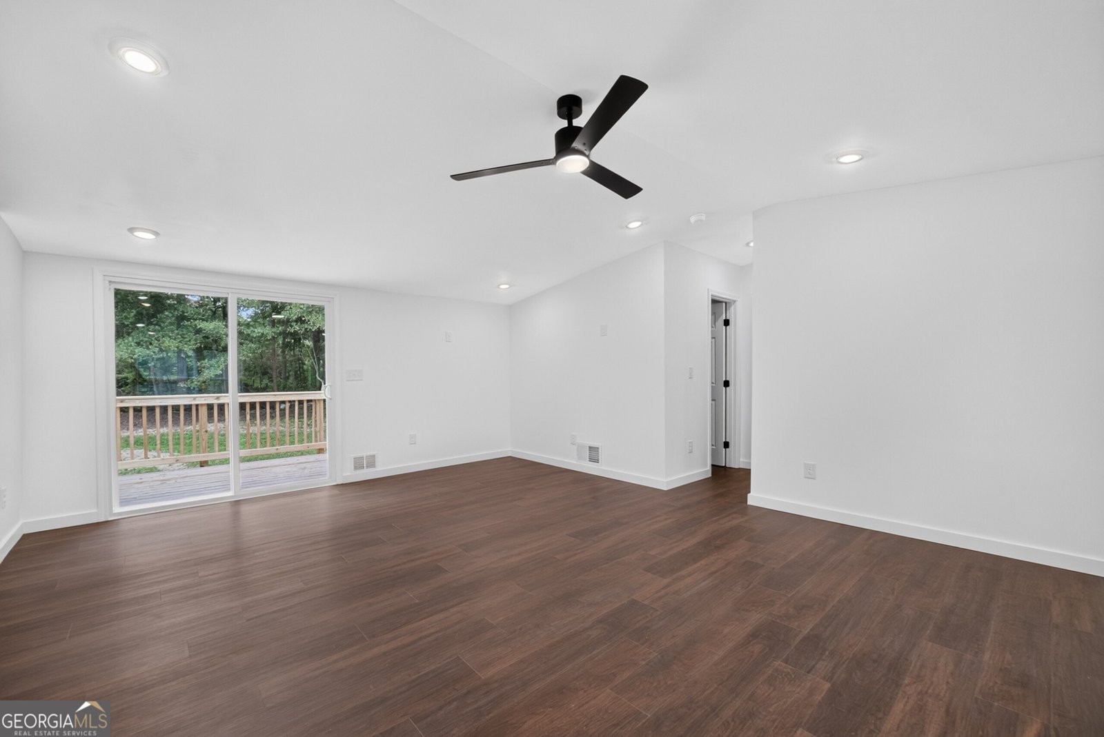 3955 Pecan Street Loganville - Photo 8