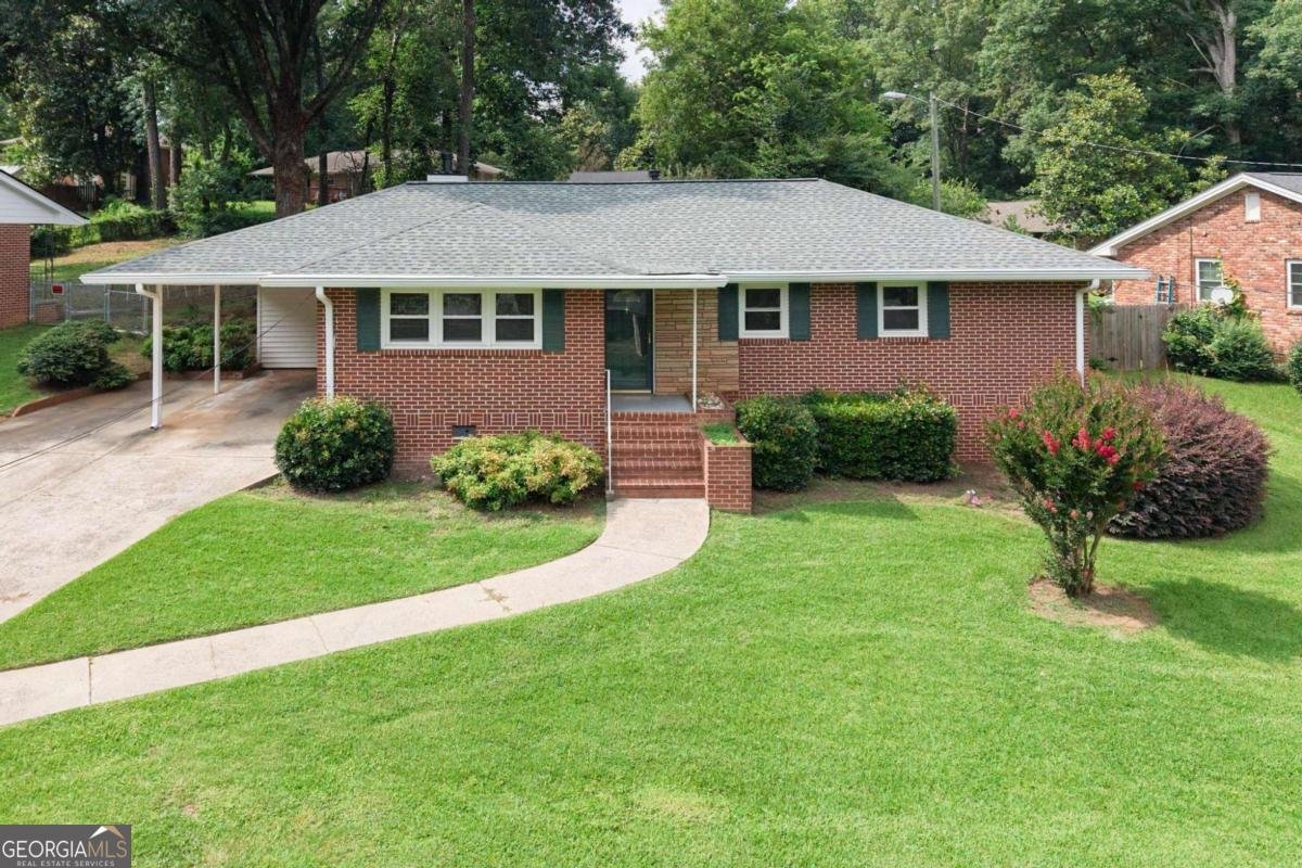 1397 Woodbine Street Marietta - main photo