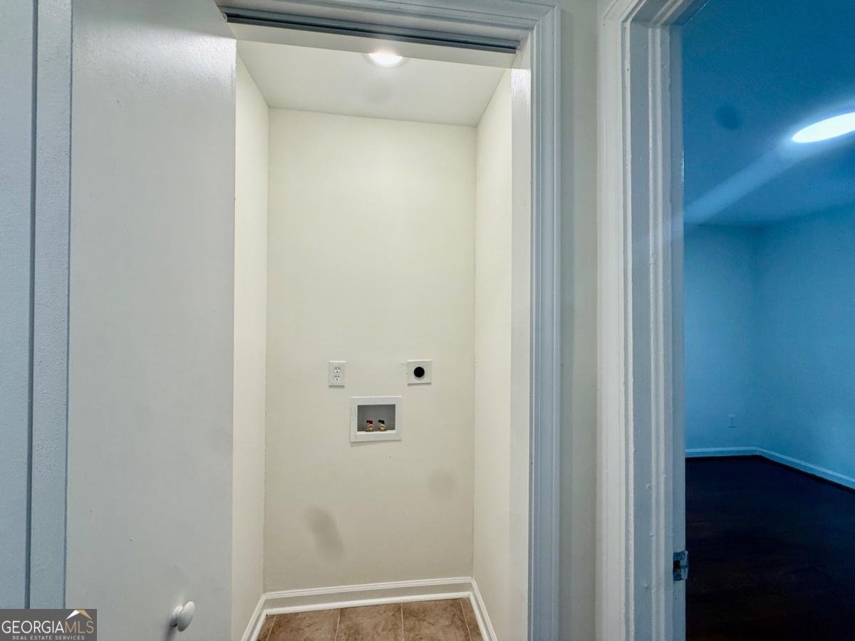 1708 Jobeth Avenue Atlanta - Photo 11