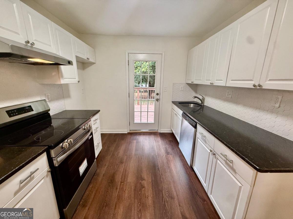1708 Jobeth Avenue Atlanta - Photo 6