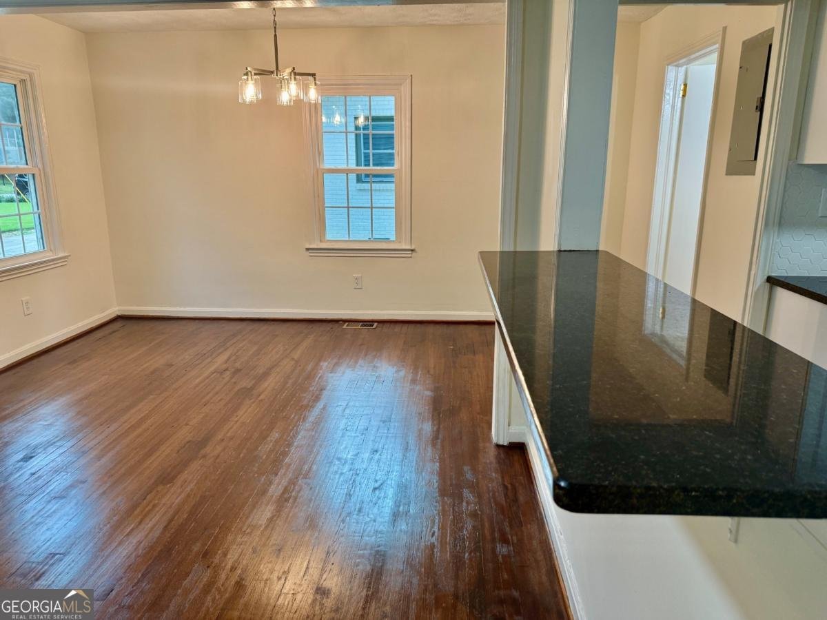 1708 Jobeth Avenue Atlanta - Photo 9