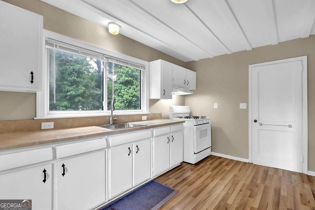 1329 Blanche Drive Marietta - Photo 12