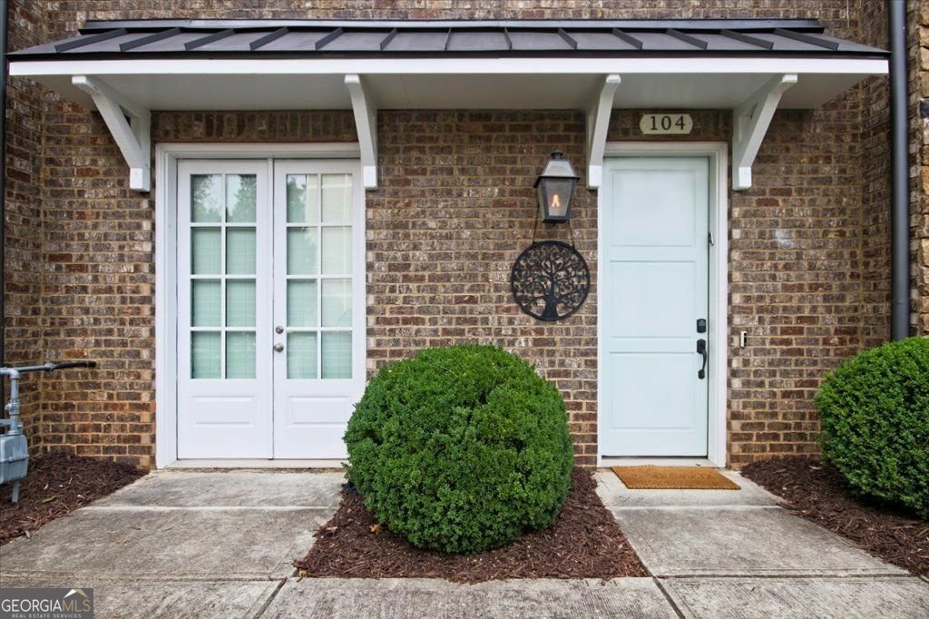104 Canton Way Roswell - main photo