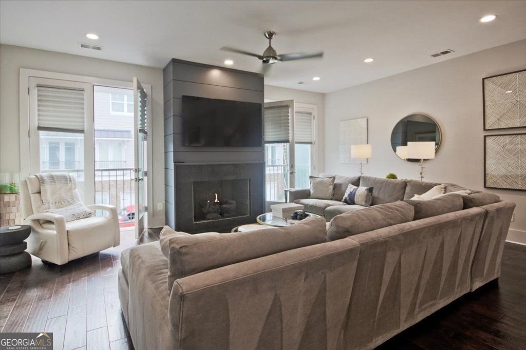 104 Canton Way Roswell - Photo 8