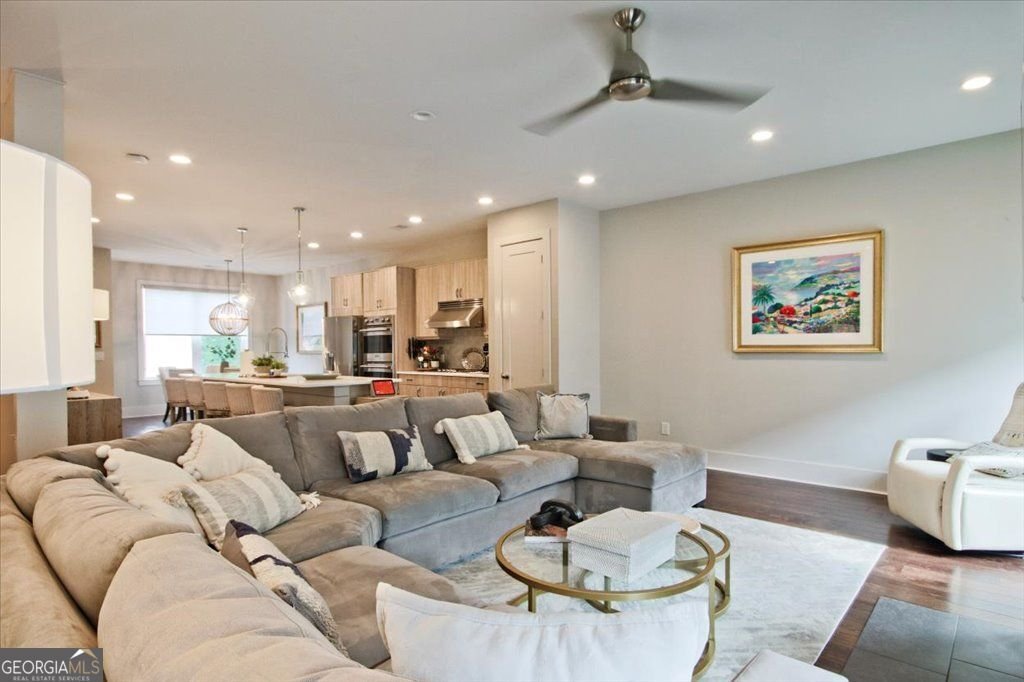 104 Canton Way Roswell - Photo 9