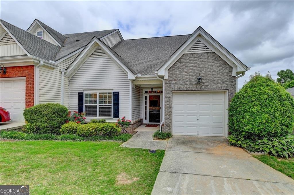 135 Riley Circle Dawsonville - main photo