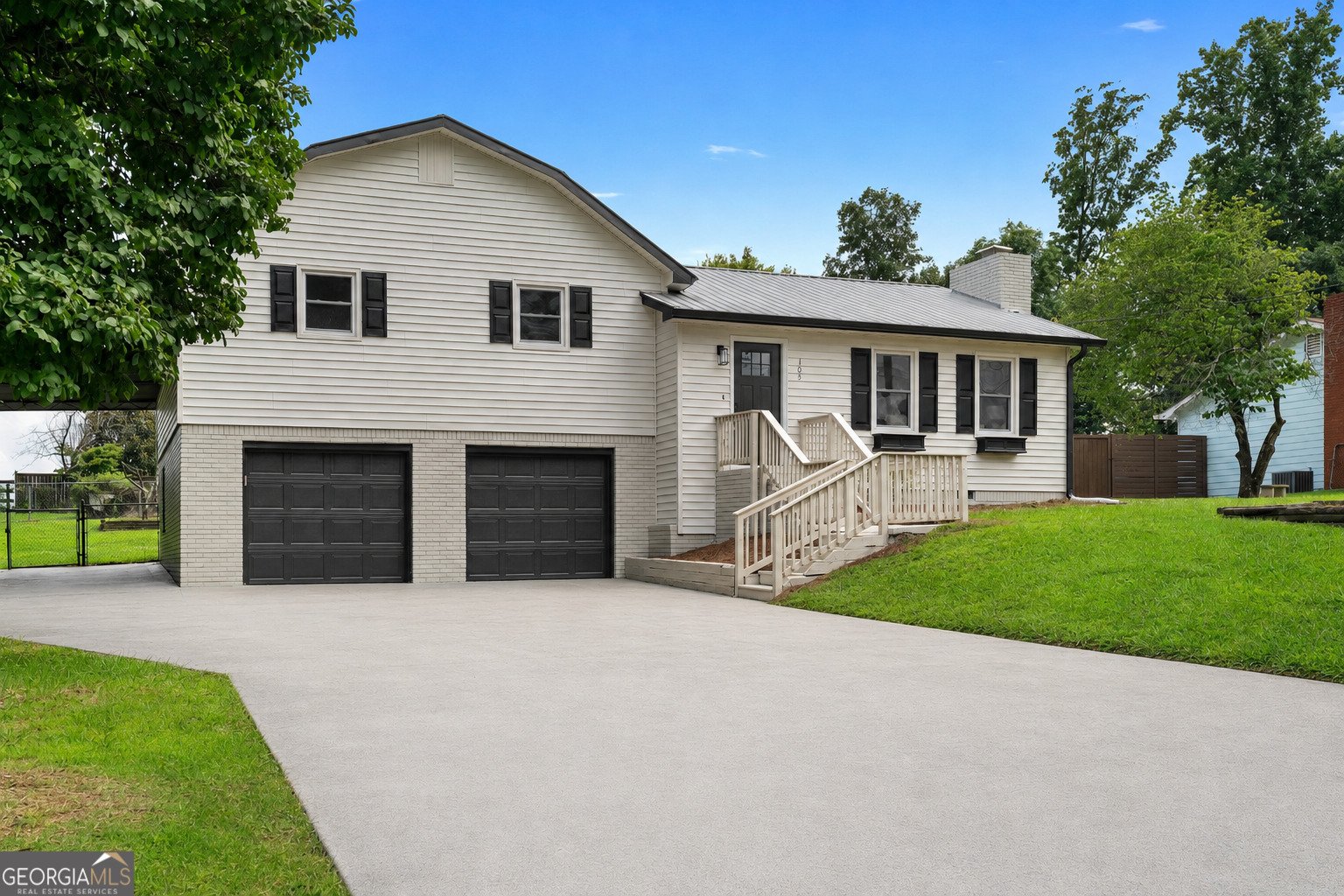105 Trickum Hills Drive Woodstock - main photo