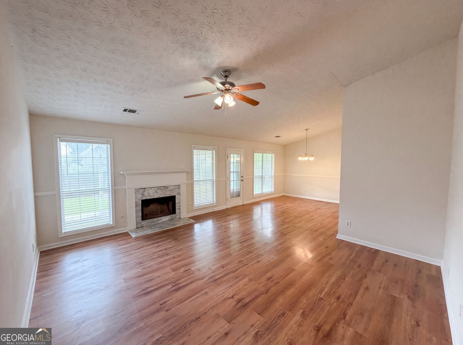 5137 Overlook View Court Duluth - Photo 8