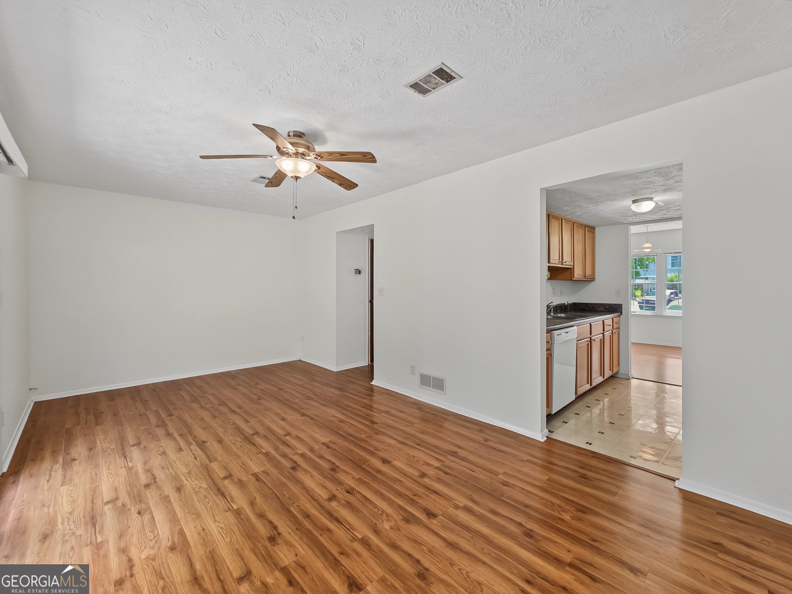 6437 Meadow Rue Drive Peachtree Corners - Photo 10