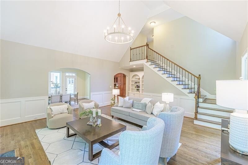 10685 Oxford Mill Circle Johns Creek - Photo 13