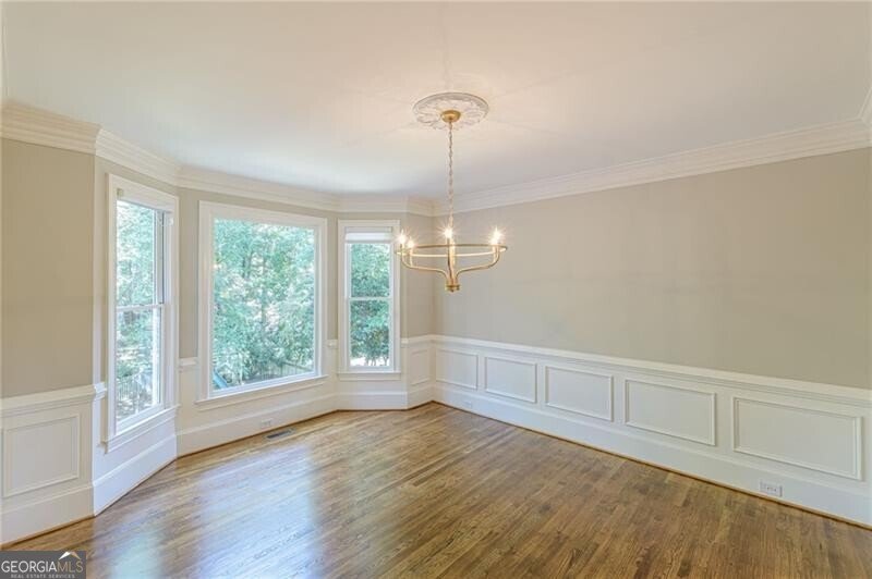 10685 Oxford Mill Circle Johns Creek - Photo 8