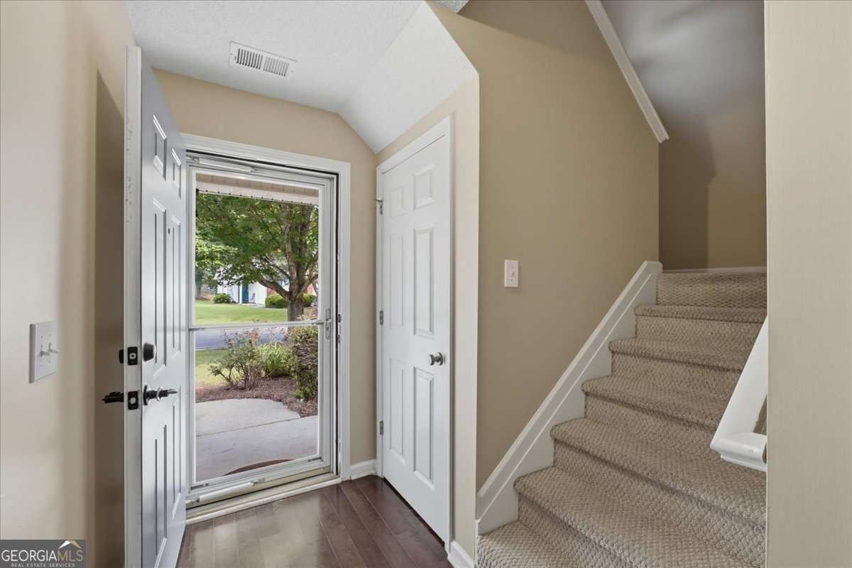 240 Cottonwood Creek Circle Canton - Photo 6
