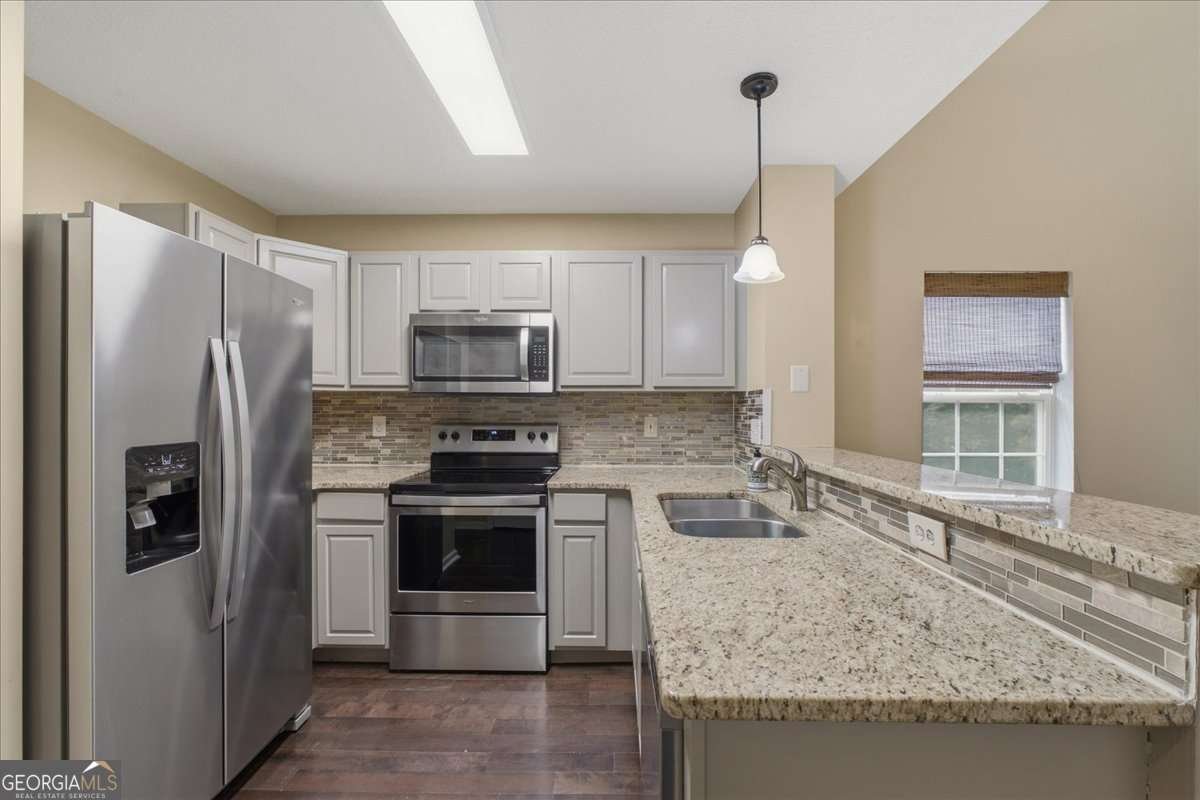 240 Cottonwood Creek Circle Canton - Photo 9