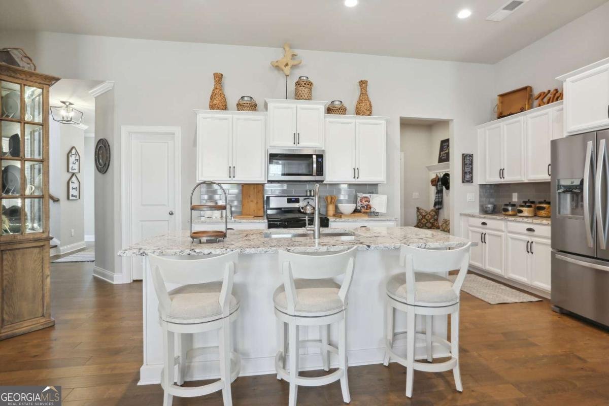 220 Lakeside Place Canton - Photo 10