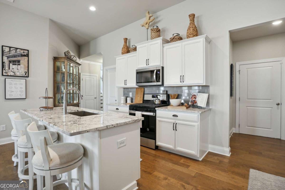 220 Lakeside Place Canton - Photo 11