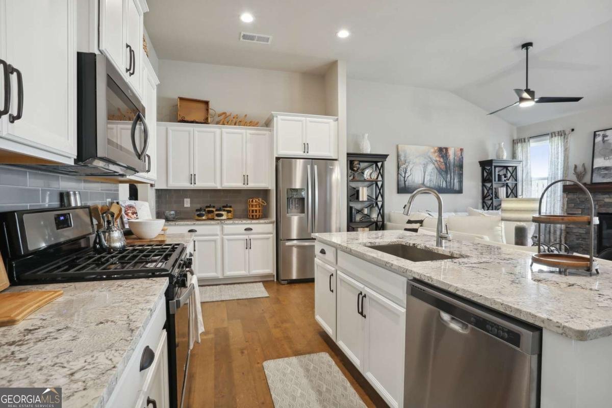 220 Lakeside Place Canton - Photo 12