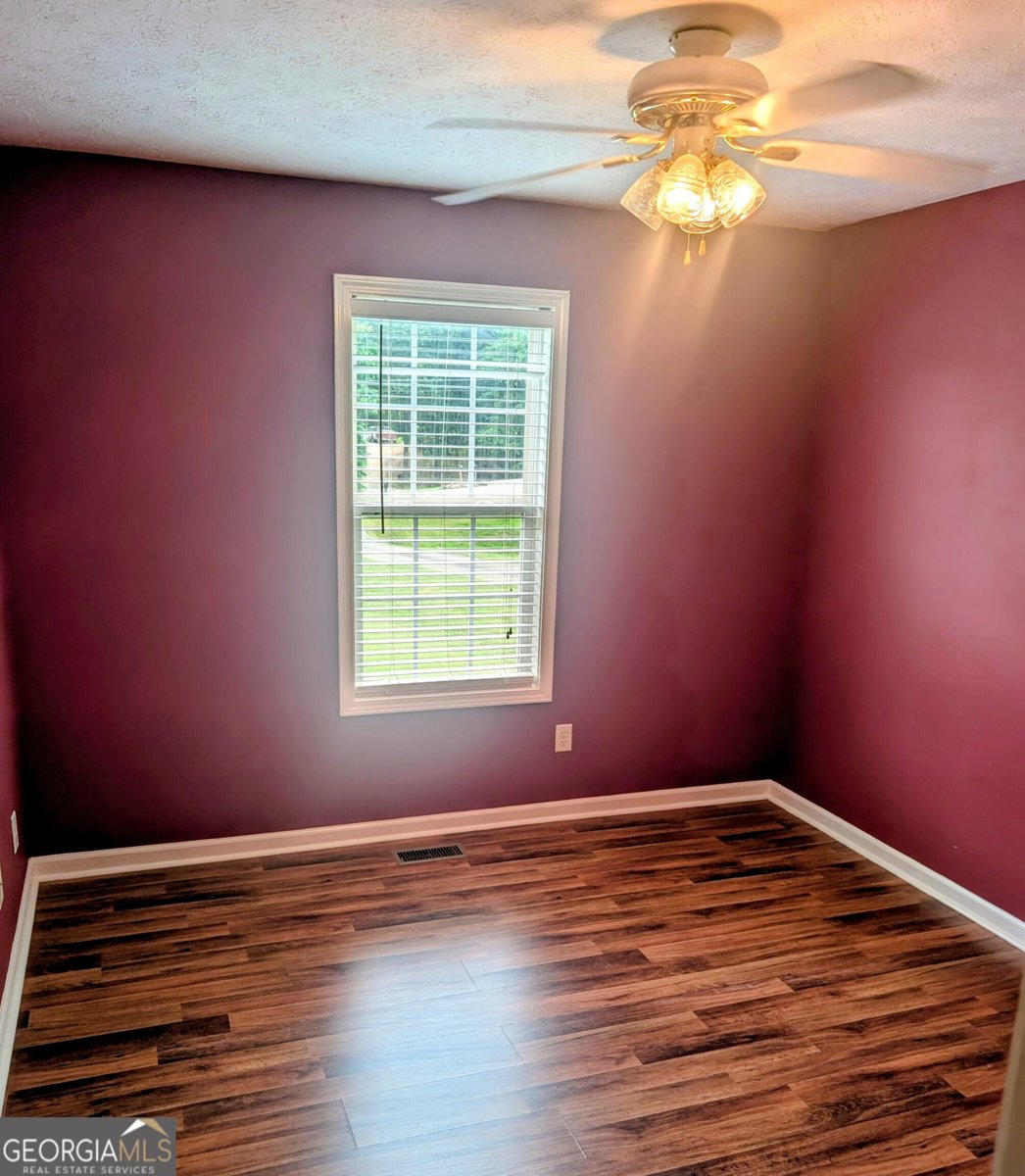 156 Diamond Court Carrollton - Photo 12