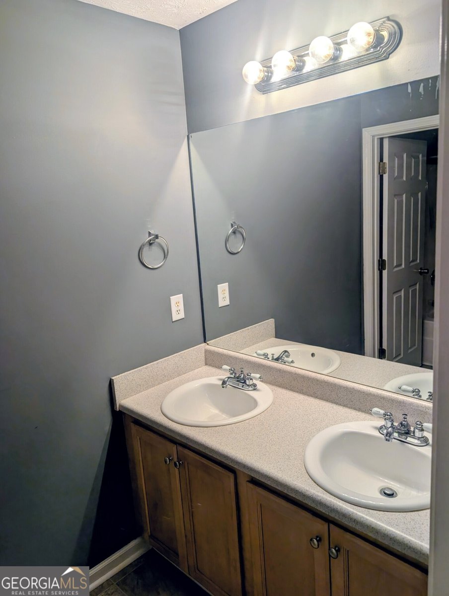 156 Diamond Court Carrollton - Photo 14