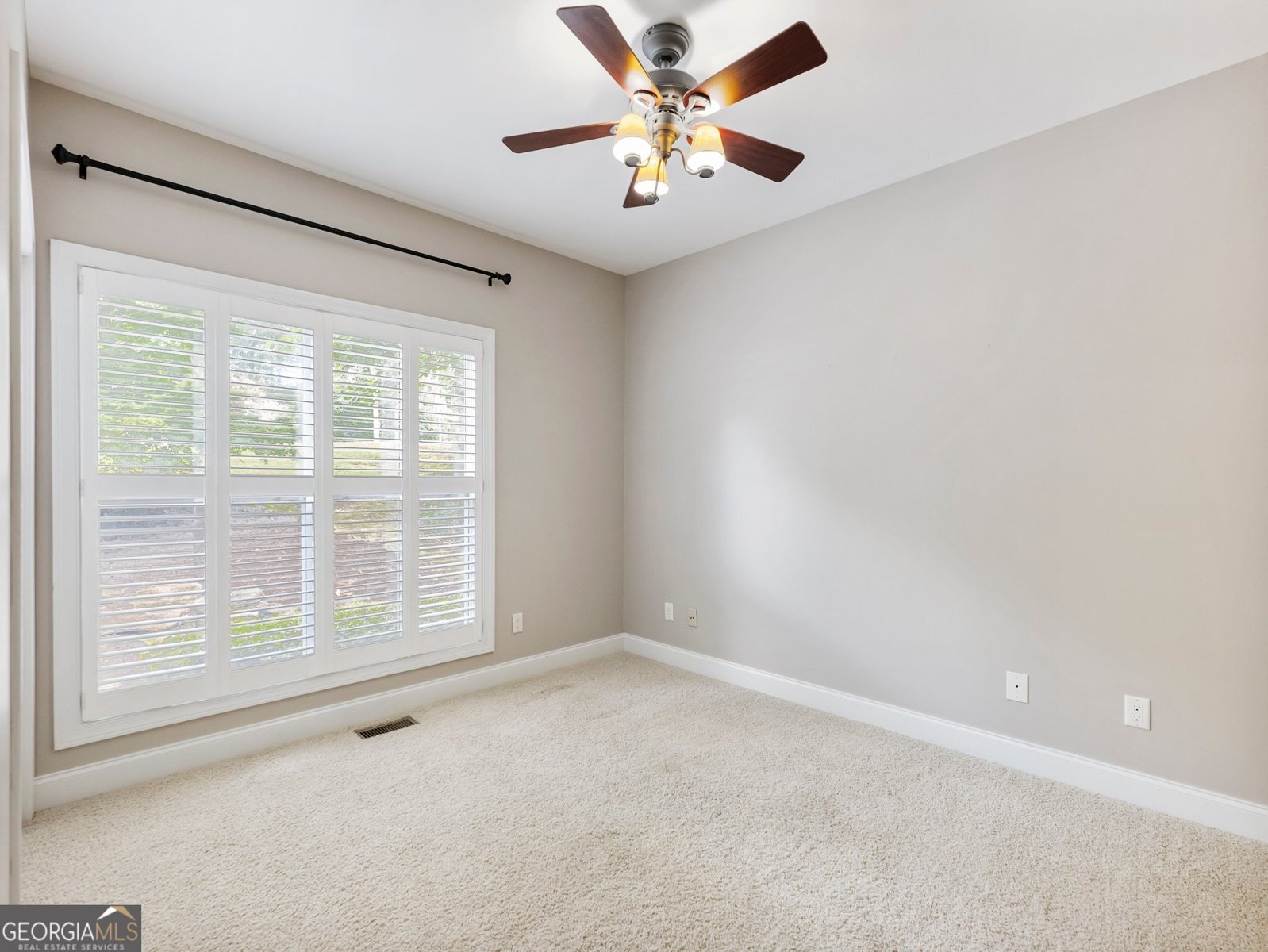 4857 Netherlands Place Flowery Branch - Photo 18