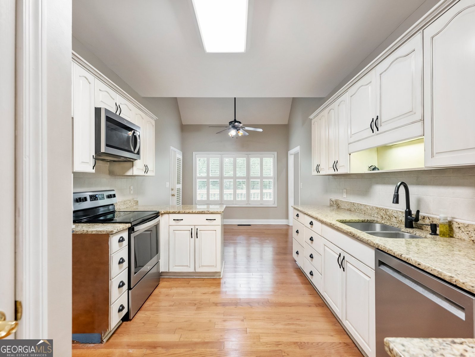 4857 Netherlands Place Flowery Branch - Photo 8