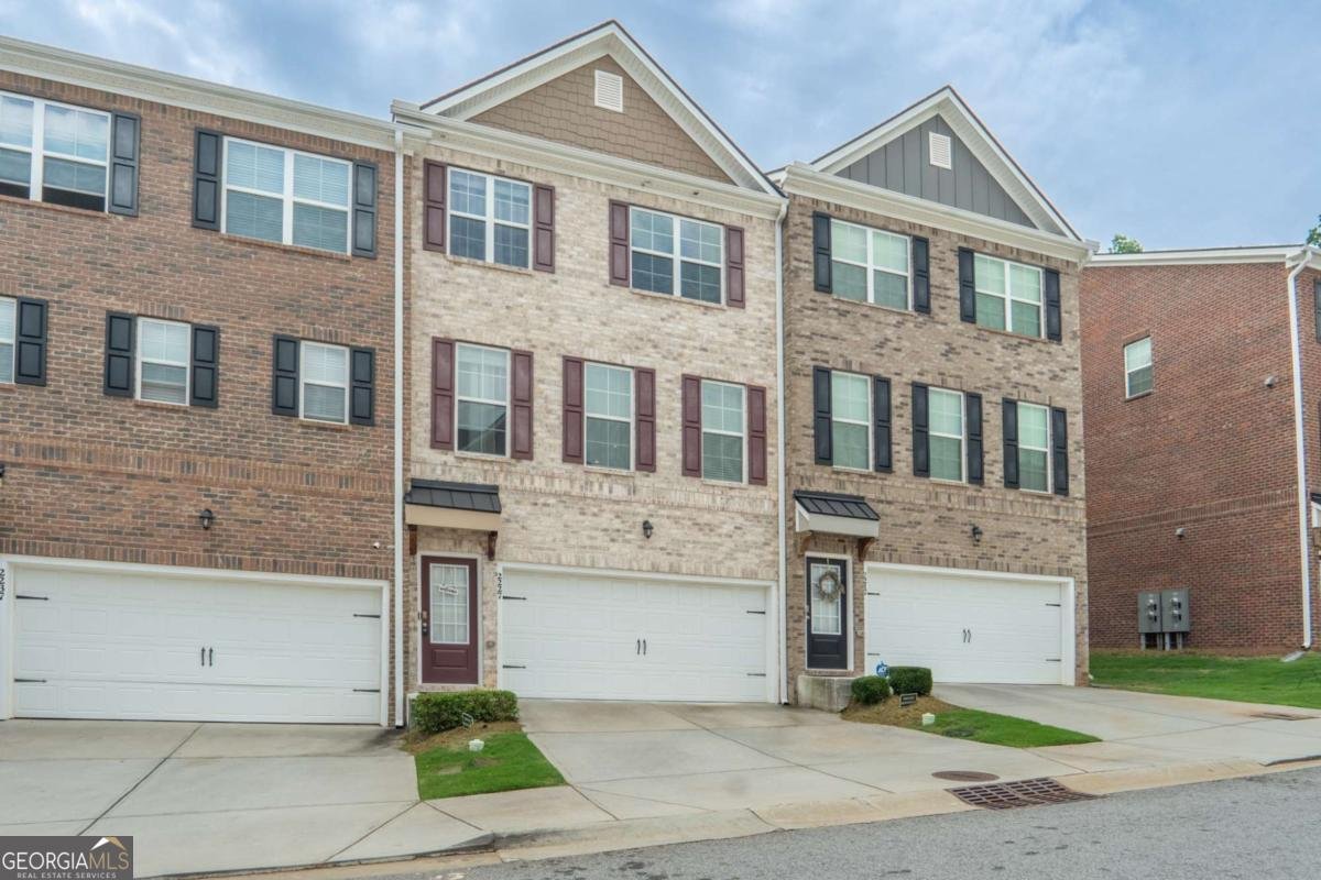 2227 Foley Park Street Snellville - main photo