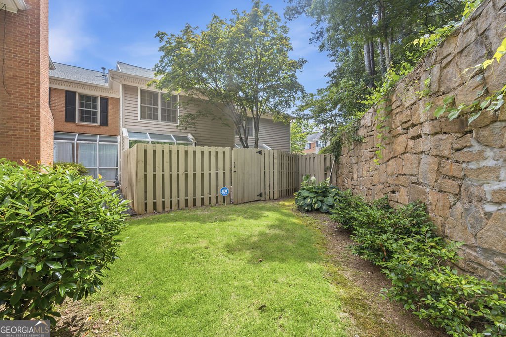 65 Mount Vernon Circle Atlanta - Photo 18
