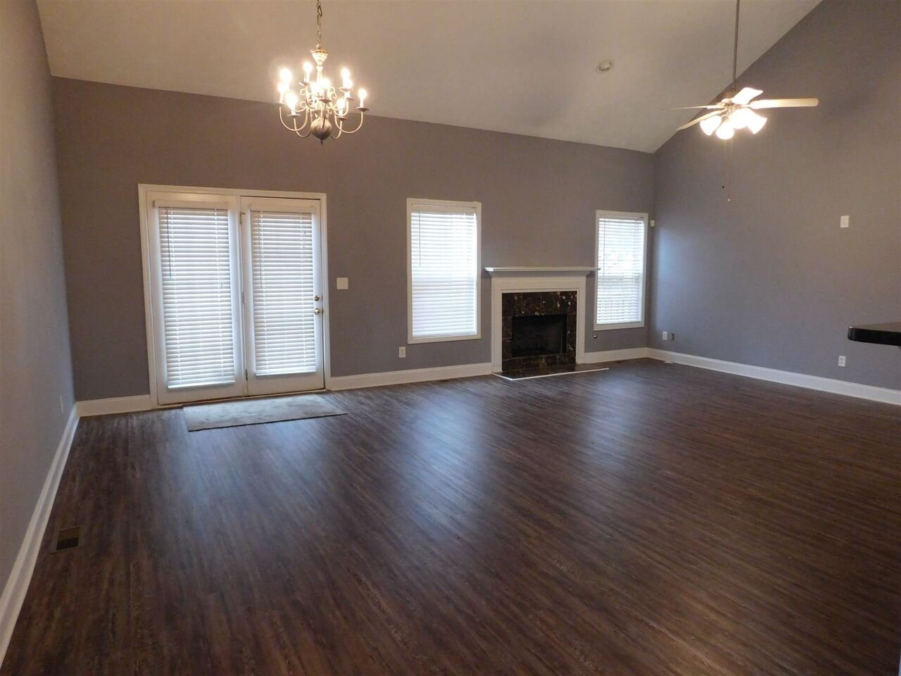 2335 Jennas Way Conyers - Photo 11