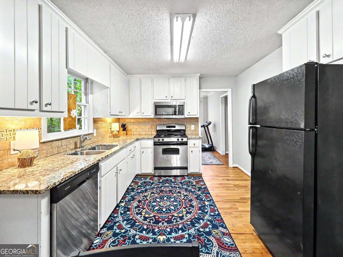 916 Little River Lane Woodstock - Photo 11