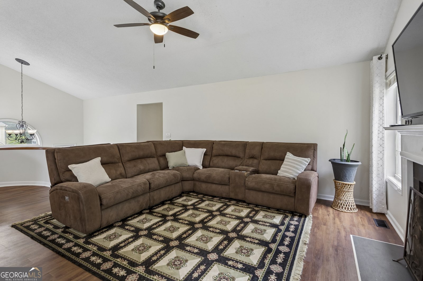 1623 Clifton Downs Court Kennesaw - Photo 6