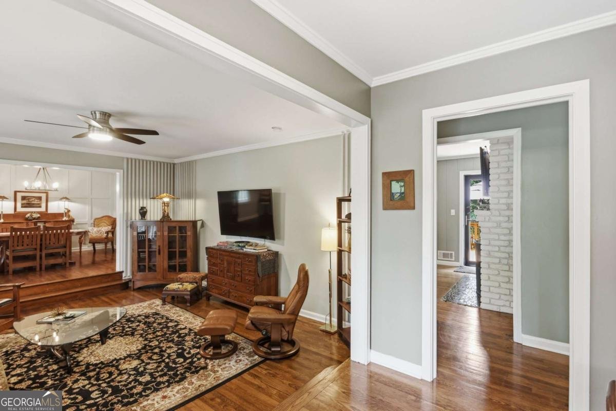 635 Wisteria Drive Marietta - Photo 6