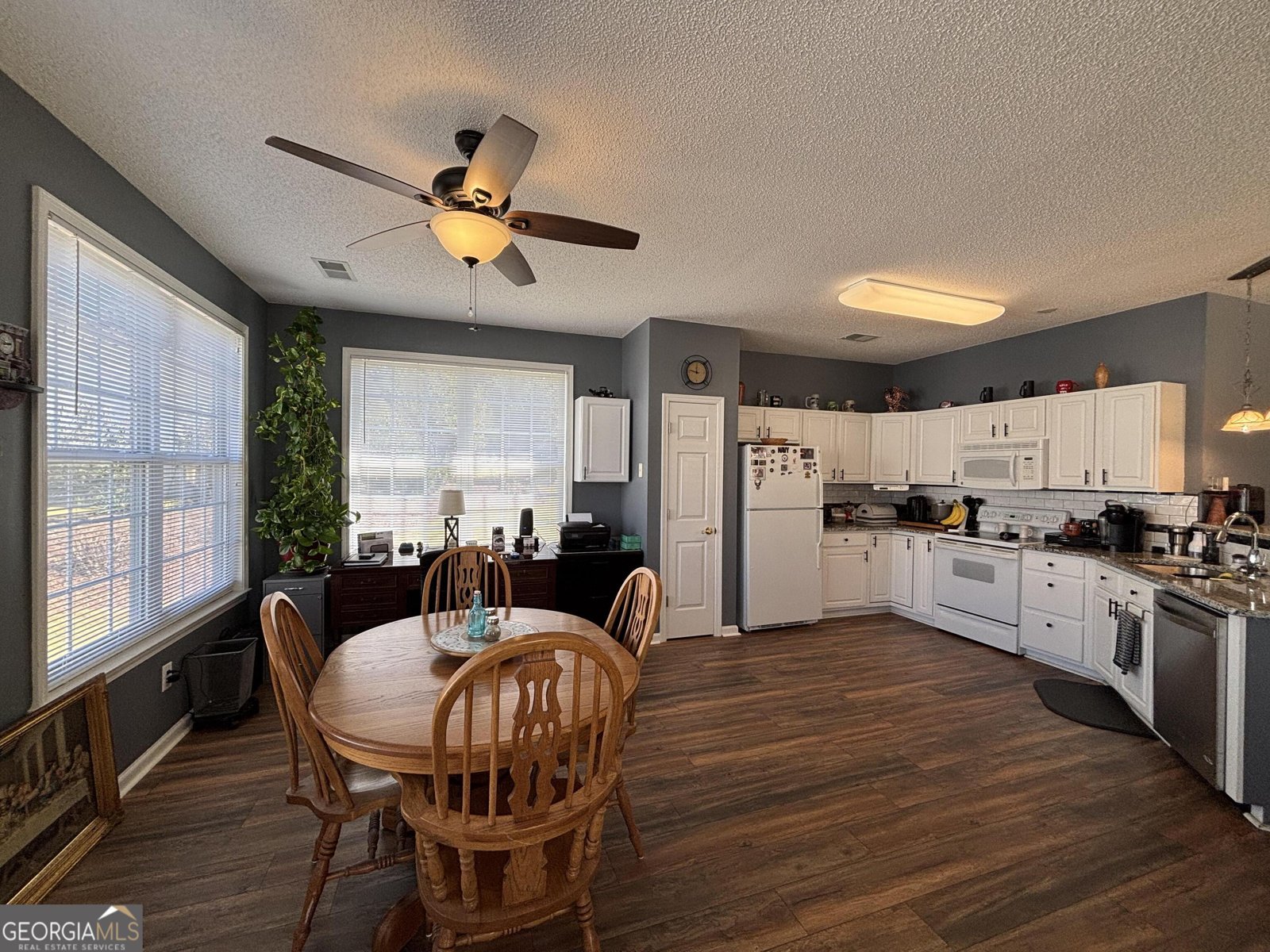 611 Wild Rose Court McDonough - Photo 10