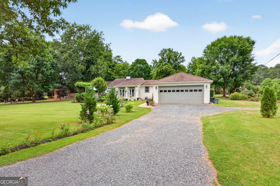 1740 Old Buckhead Road Madison - main photo