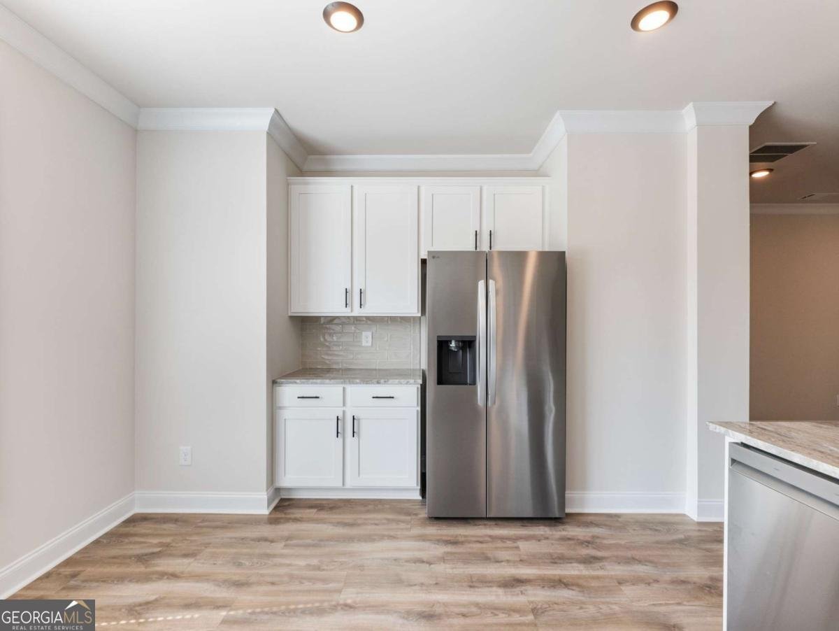 208 Grand Highlands Court Winder - Photo 9