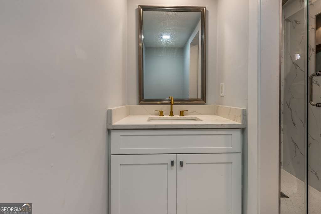 330 London Dale Woodstock - Photo 39
