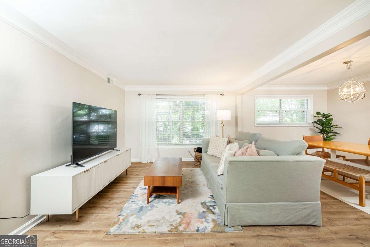 311 Peachtree Hills Avenue Atlanta - Photo 6
