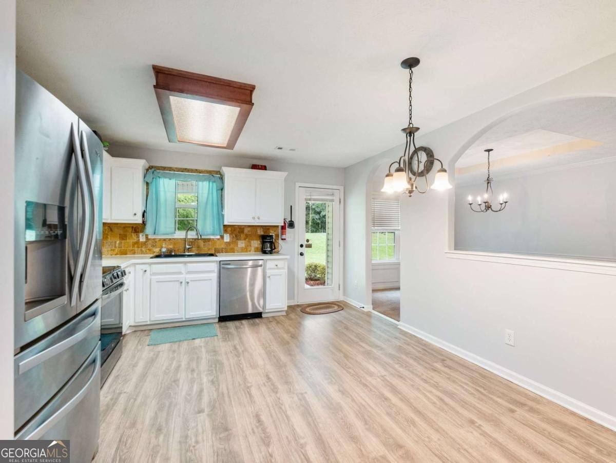 152 Carl Cedar Hill Road Winder - Photo 8