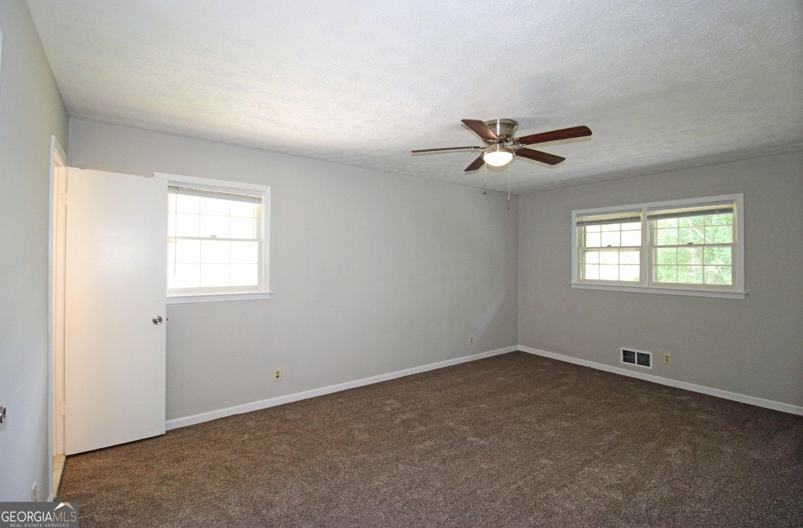 4828 Scotland Drive Stone Mountain - Photo 12