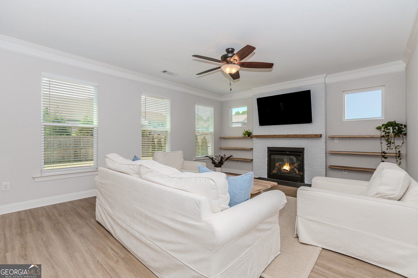 6829 Benjamin Drive Flowery Branch - Photo 7