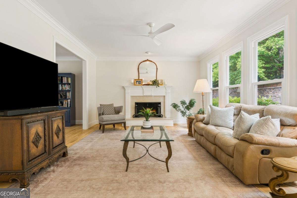 3826 Winters Hill Drive Atlanta - Photo 9