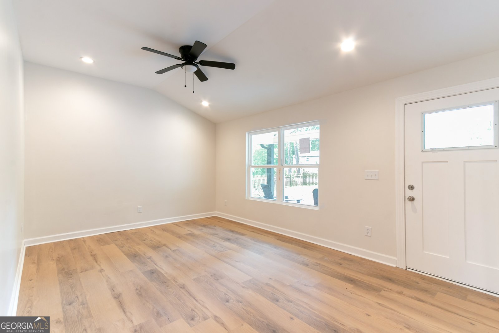 6532 Voyles Drive Riverdale - Photo 11