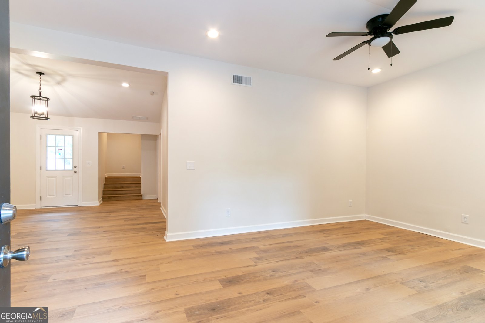 6532 Voyles Drive Riverdale - Photo 9