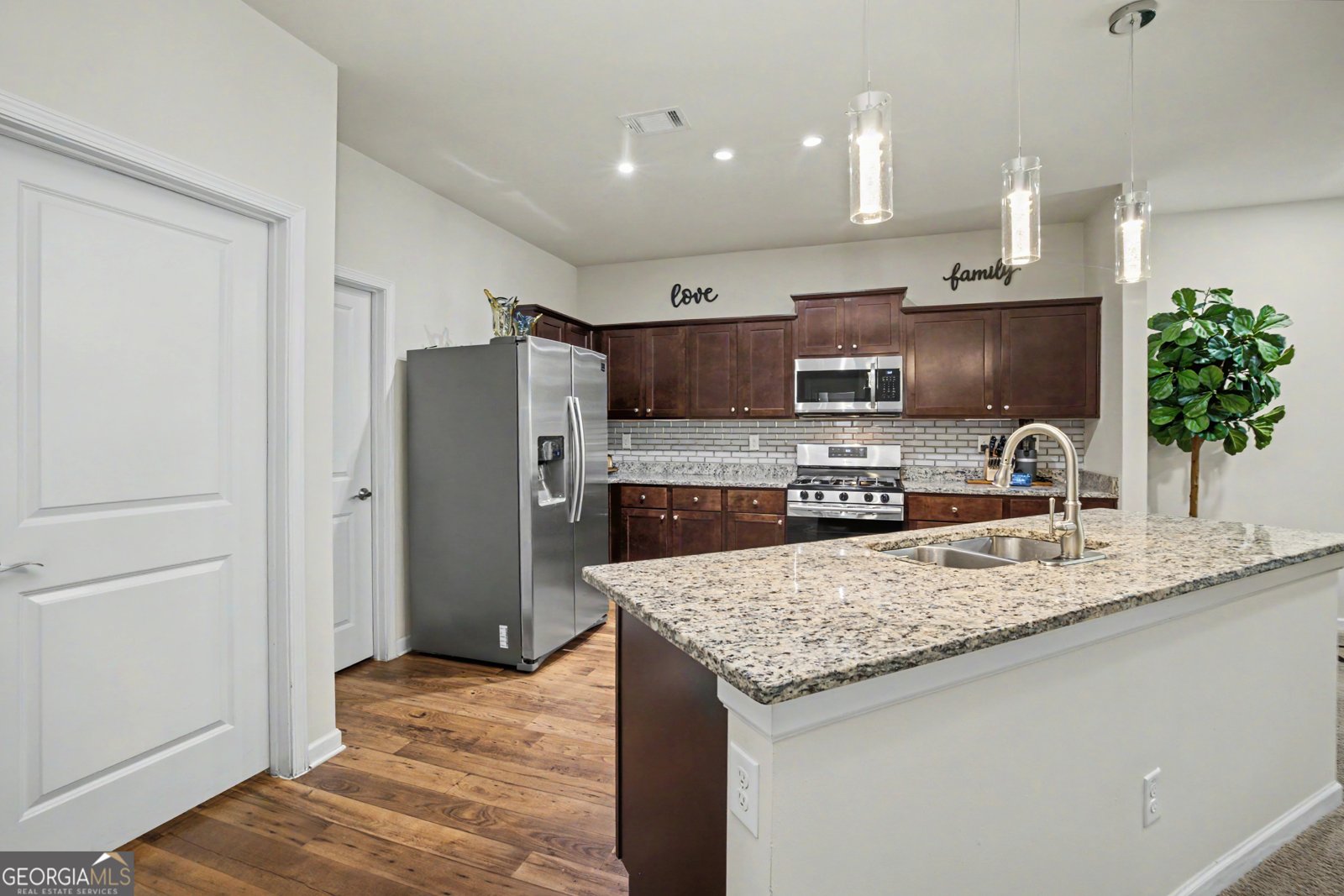 6526 Saint Mark Way Fairburn - Photo 8