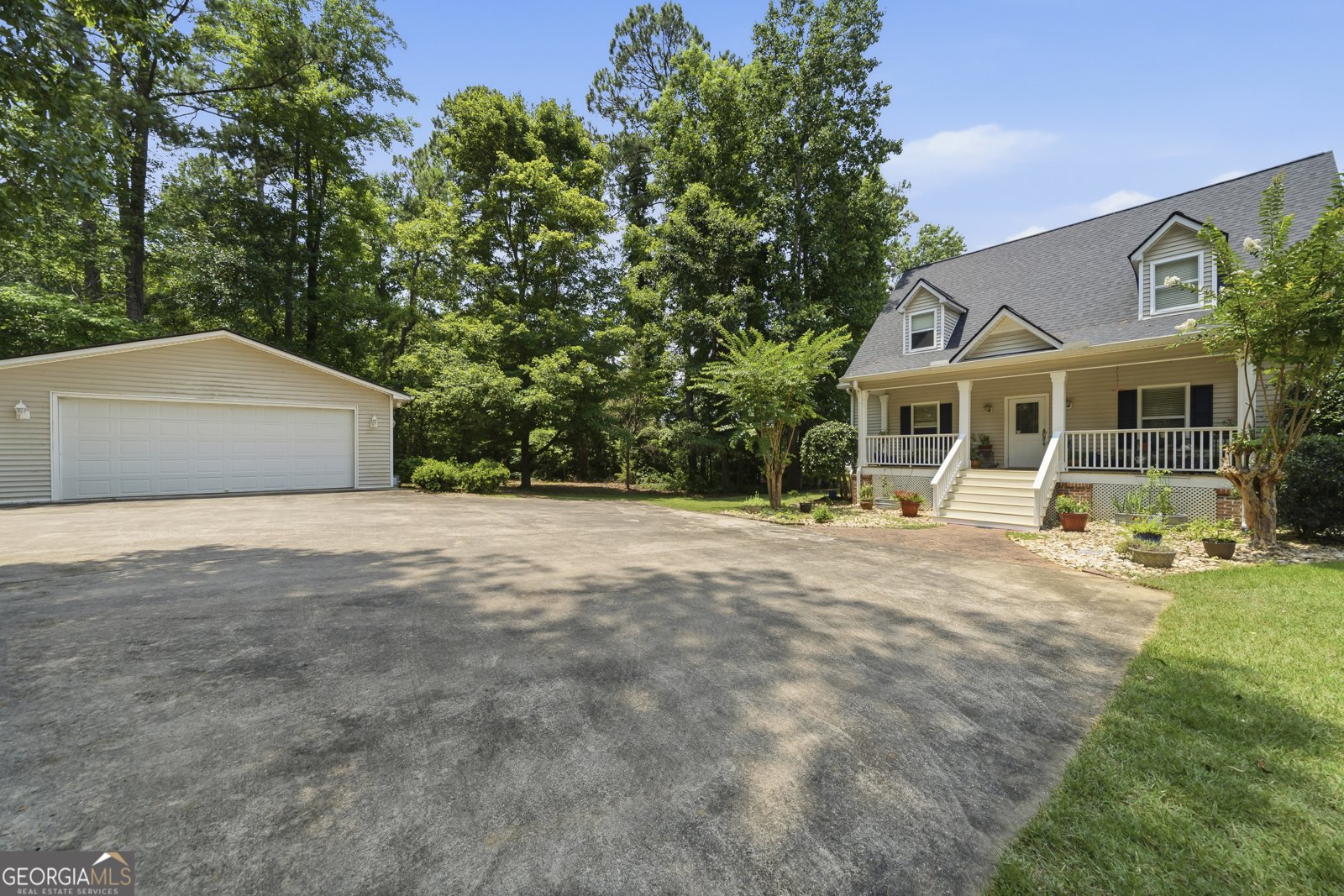 2660 Lakecrest Drive Sparta - main photo