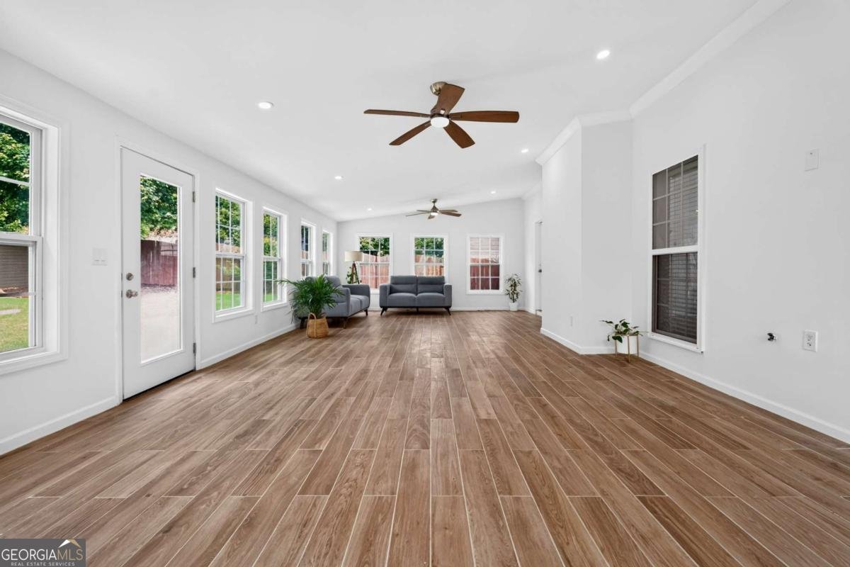 3870 Elder Field Lane Cumming - Photo 11